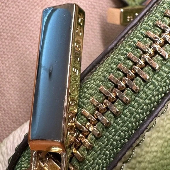 Tory Burch Watercolor Botanical Kerrington Tote Crossbody + Shopping Bag + Dusty - Picture 9 of 16